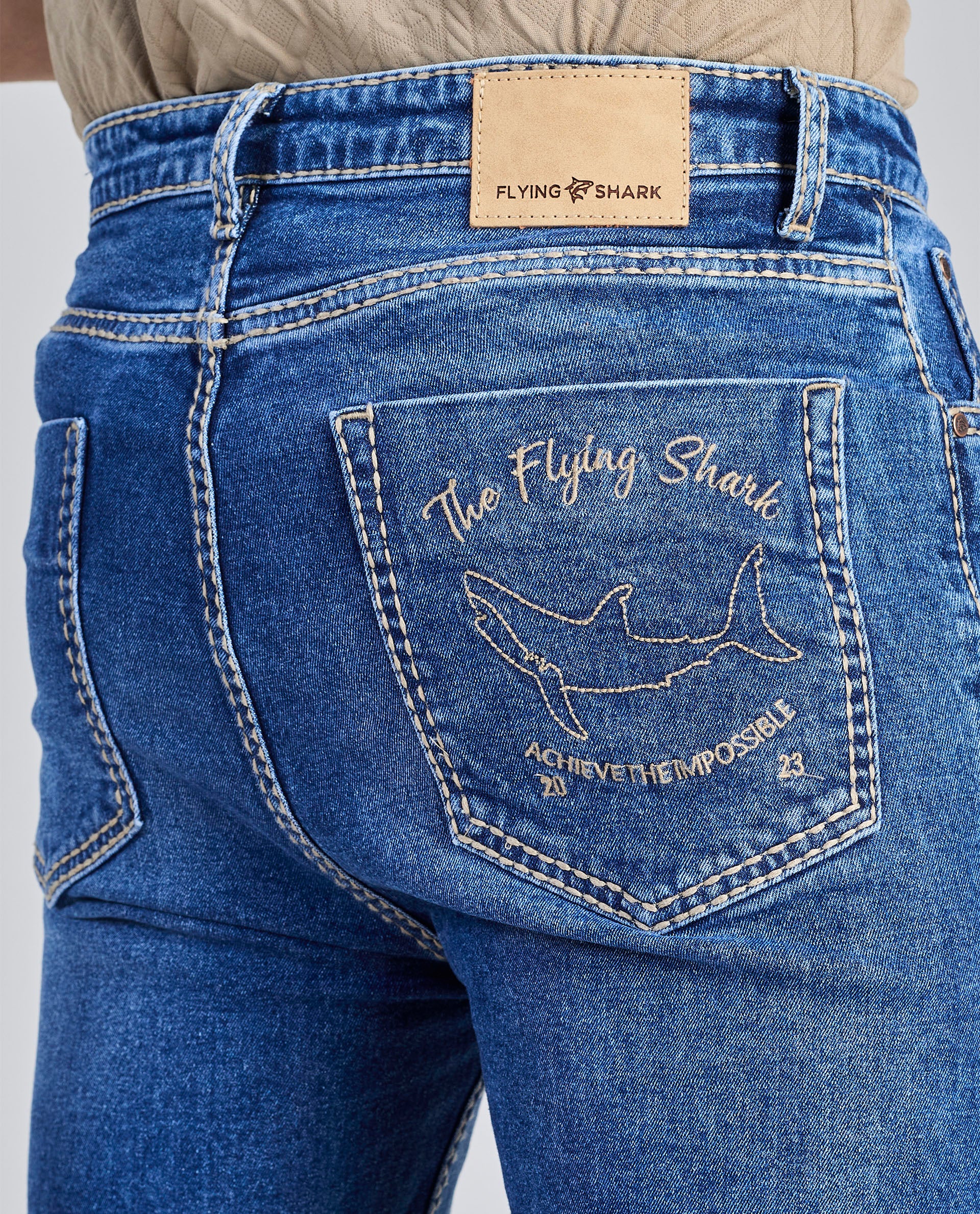 "Signature Shark" Saddle Stitch Straight fit Denim