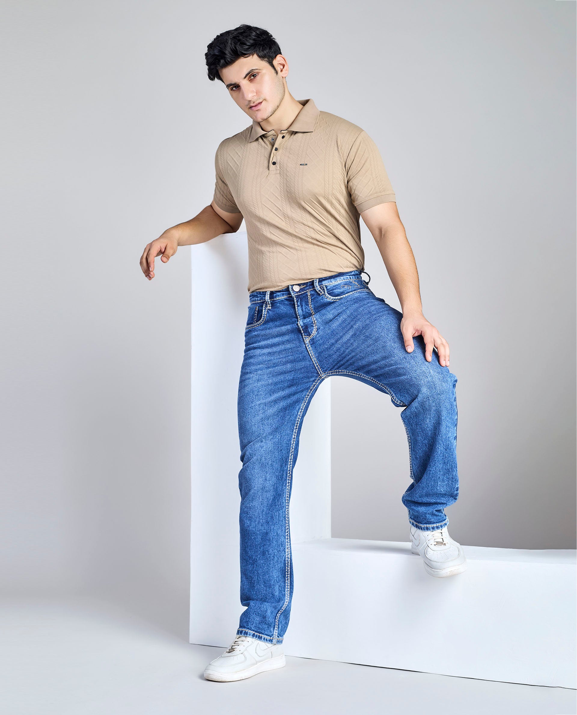 FS 104 – Flying Shark "Signature Shark" Saddle Stitch Straight fit Denim