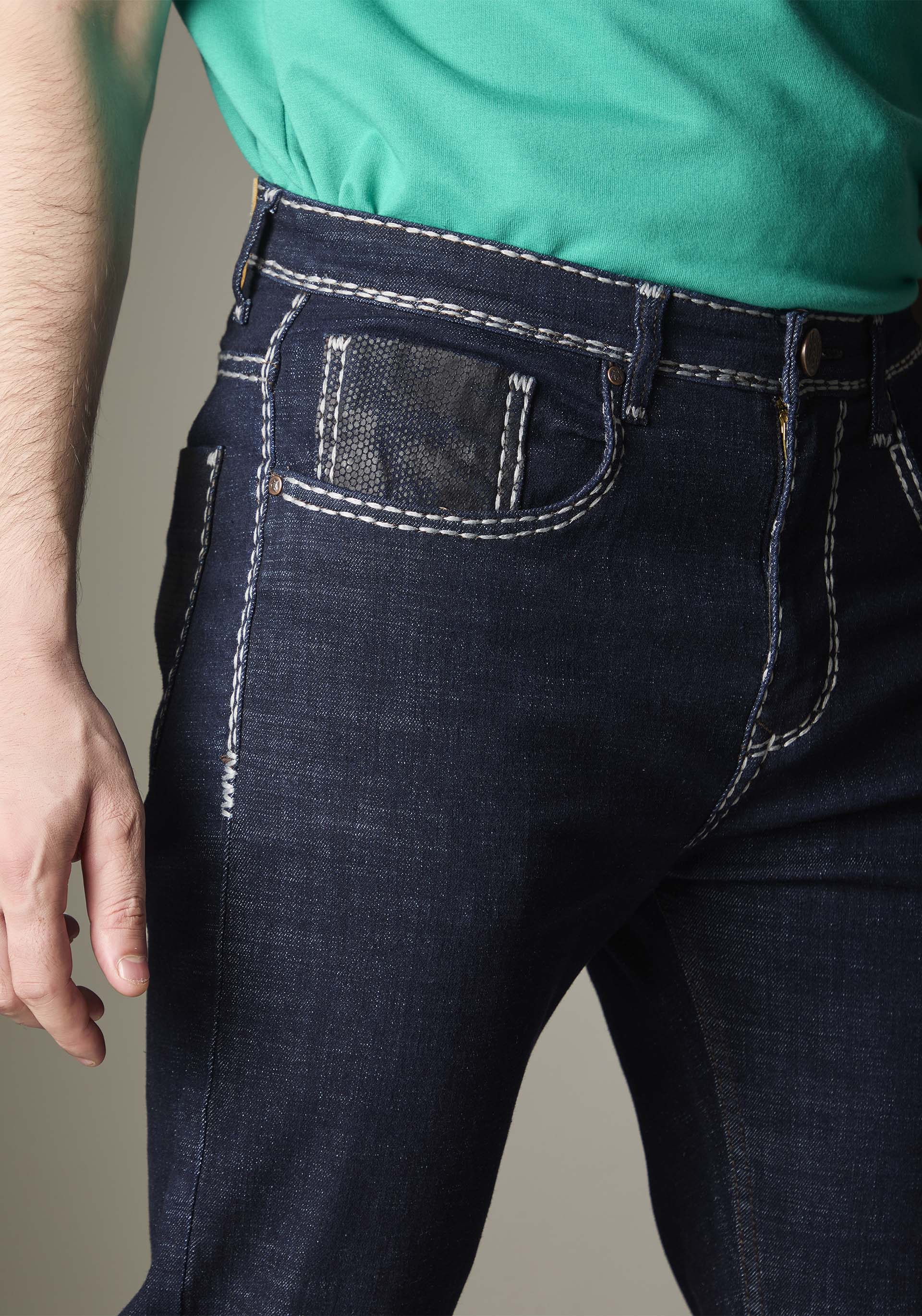 FS131 Dark Wash Bold White Heavy Style